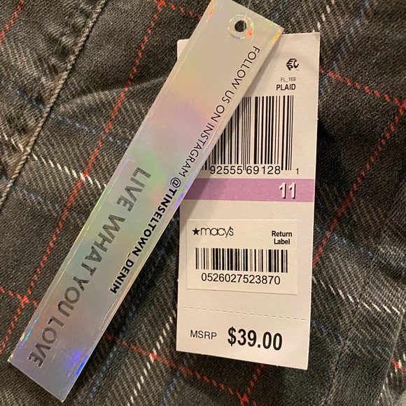 Tinseltown Plaid skirt, with tags - Picture 4 of 4